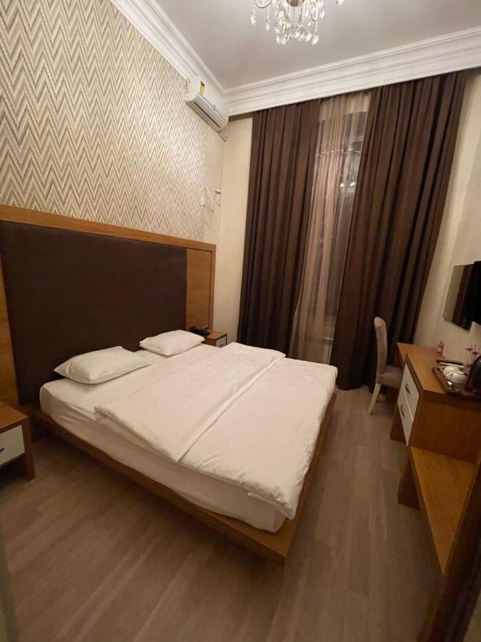 Solo Hotel on Nizami street Baky Esterno foto