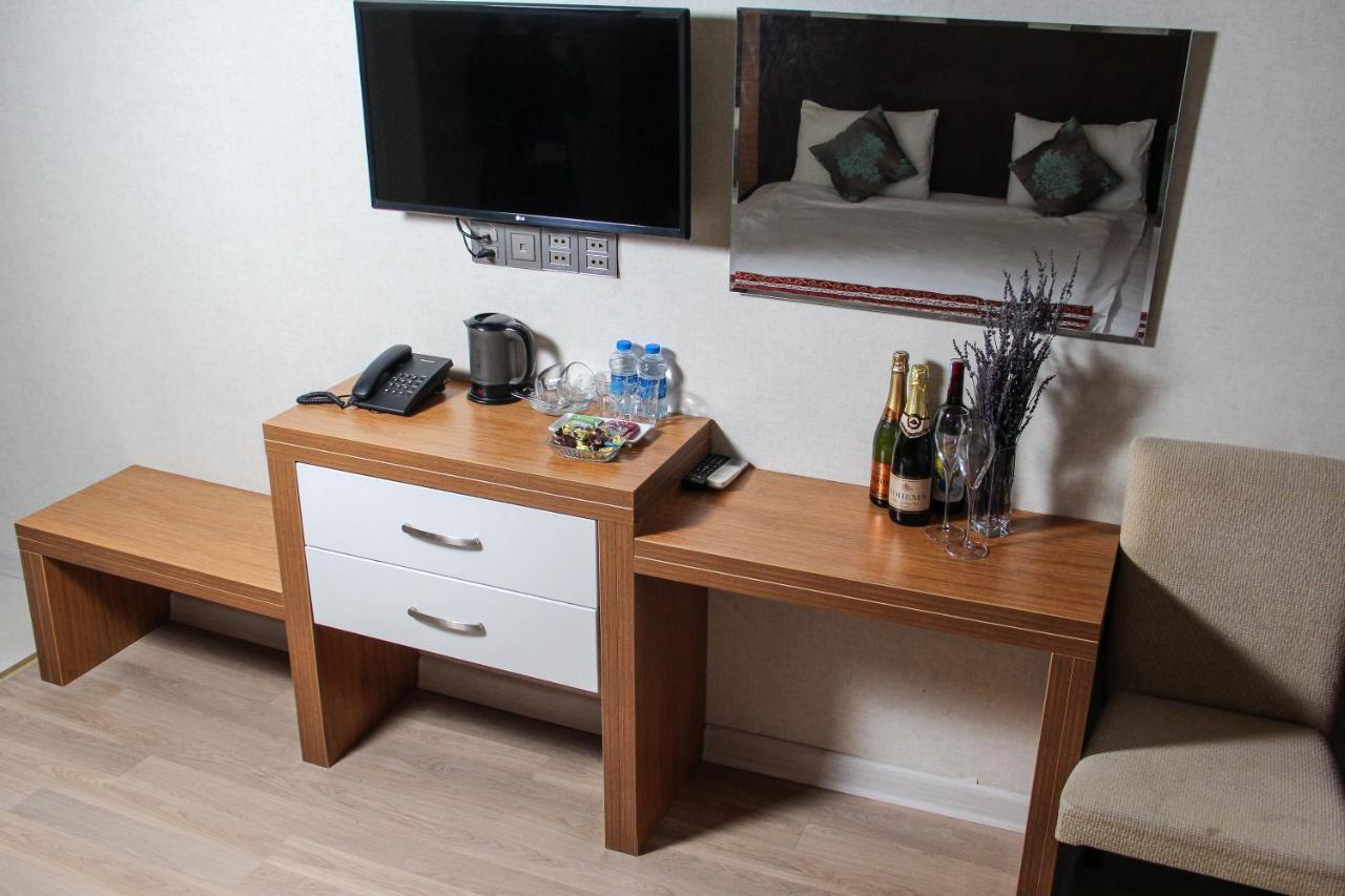 Solo Hotel on Nizami street Baky Esterno foto