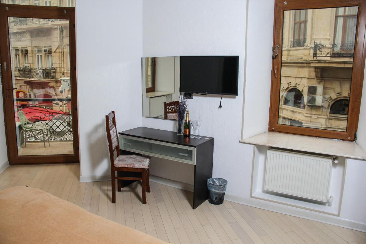 Solo Hotel on Nizami street Baky Esterno foto